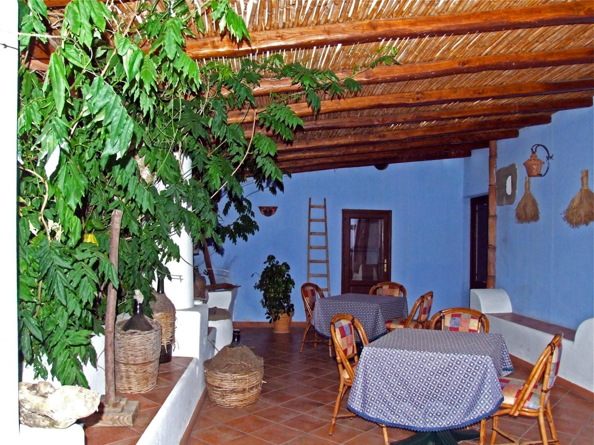 Agriturismo U Zu Peppino Lípara Exterior foto